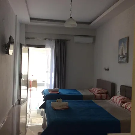 Kathy 3* Leptokaryá